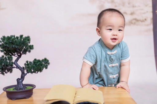 伊犁孕妇显怀是几个月